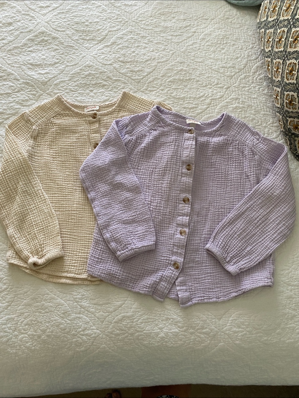 Cat & Jack Girls Button-Front Cotton Gauze Tops in Lavender and Cream Size 10/12
